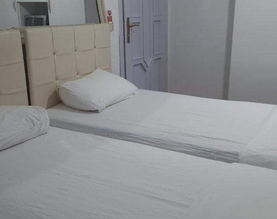 Deniz Manzaralı Kaliteli Standart Oda