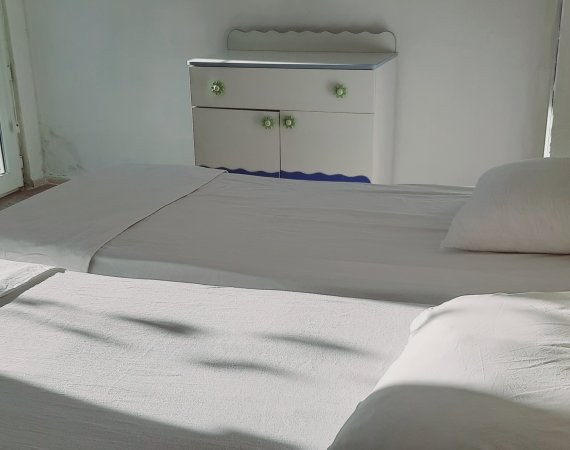 Deniz Manzaralı Kaliteli Standart Oda